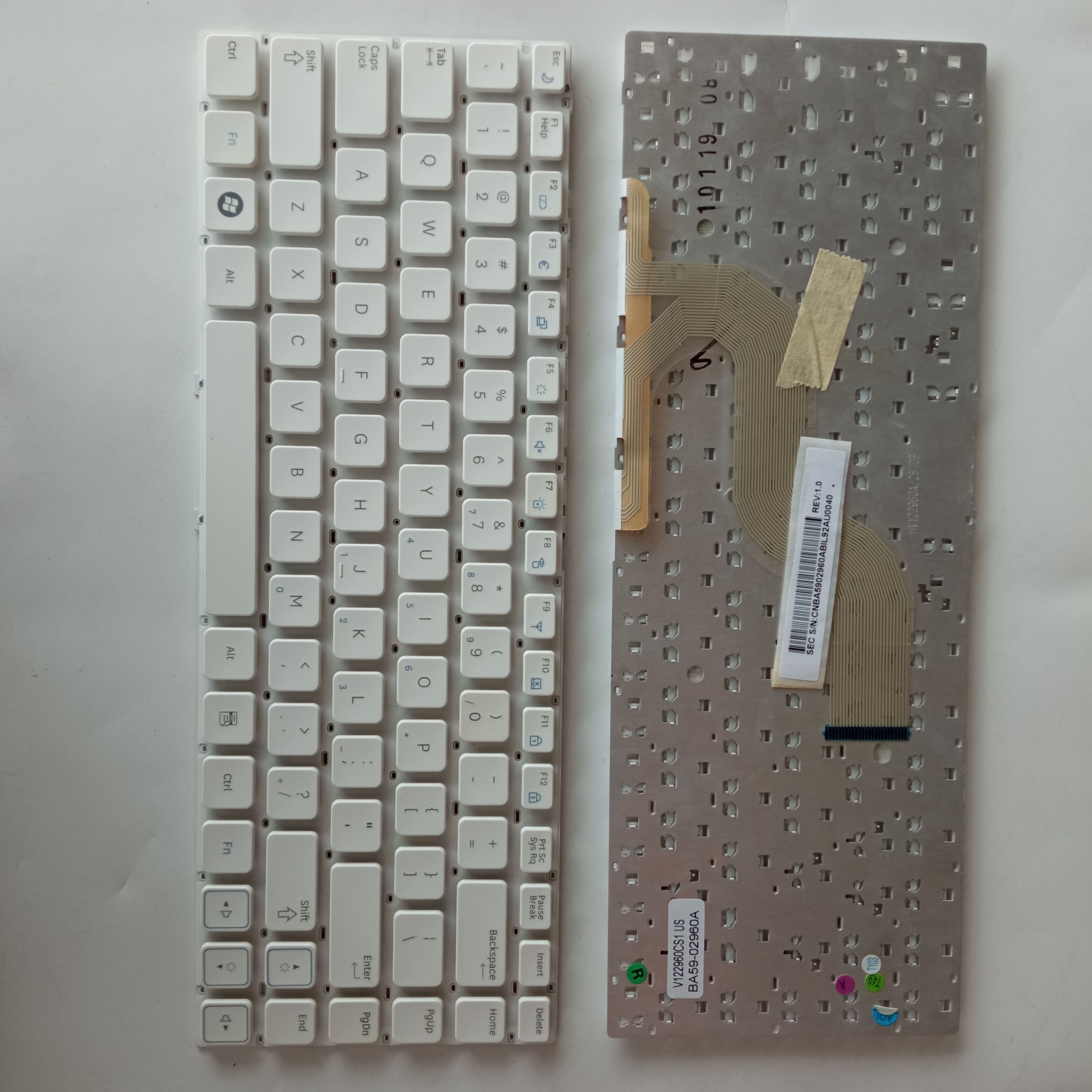 Picture of New Replacement Laptop Keyboard For SAMSUNG RV411/RV412/RV413 WHITE US Layout